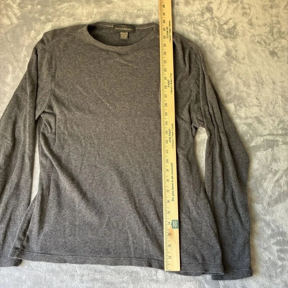 Vintage Banana Republic Long Sleeve Sweater Mens M Gray - Mariana Islands of USA
